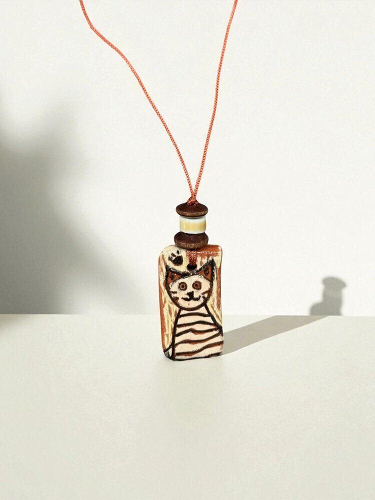 El Yapımı Seramik Kolye