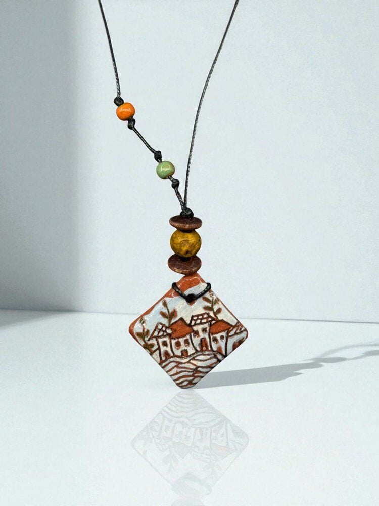 El Yapımı Seramik Kolye